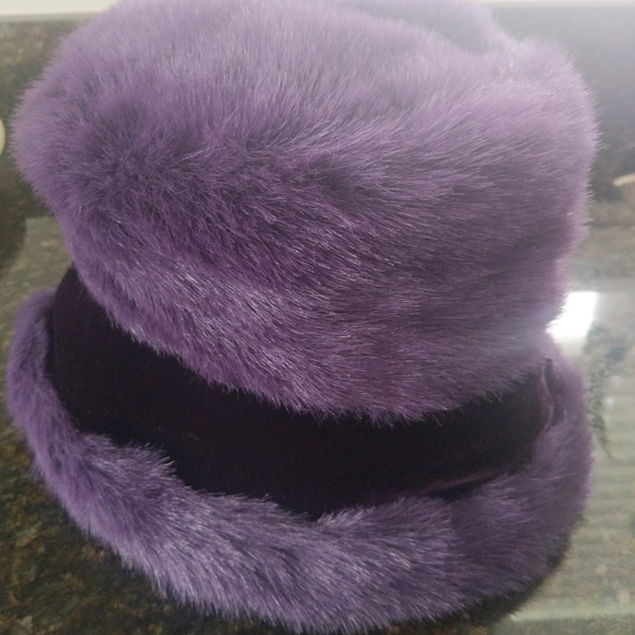 Bucket Hat Purple Faux Fur Convertible Fuzzy - Picture 12 of 14